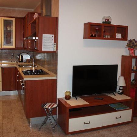 Apartamento Lori Pula Exterior foto