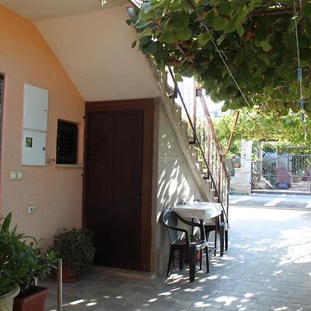 Apartamento Lori Pula Exterior foto