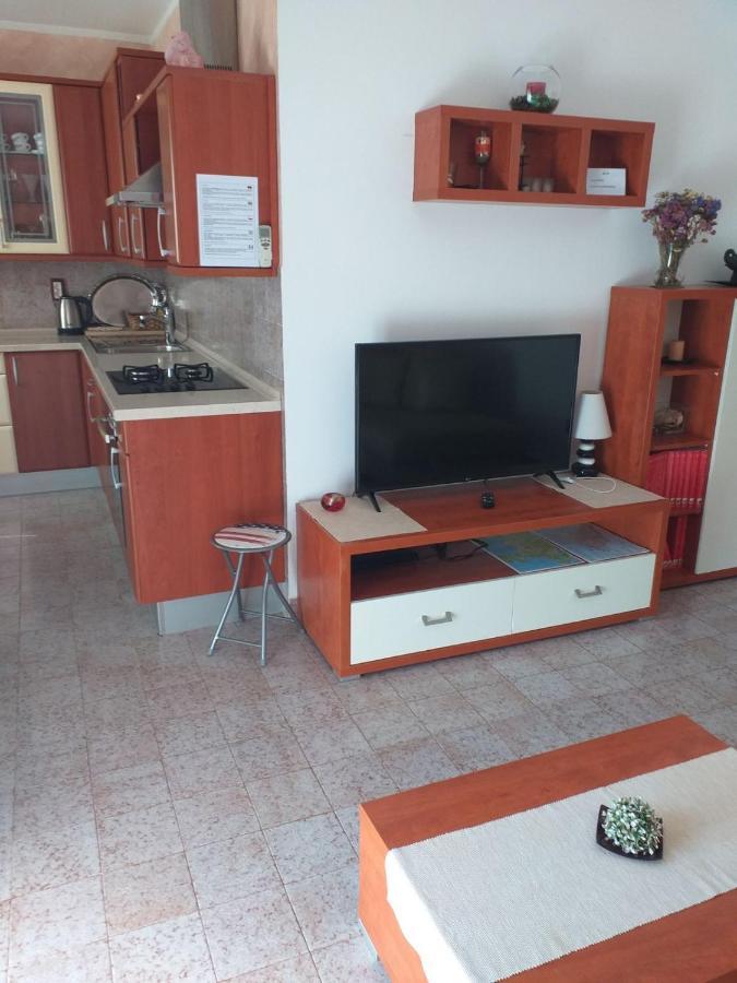 Apartamento Lori Pula Exterior foto